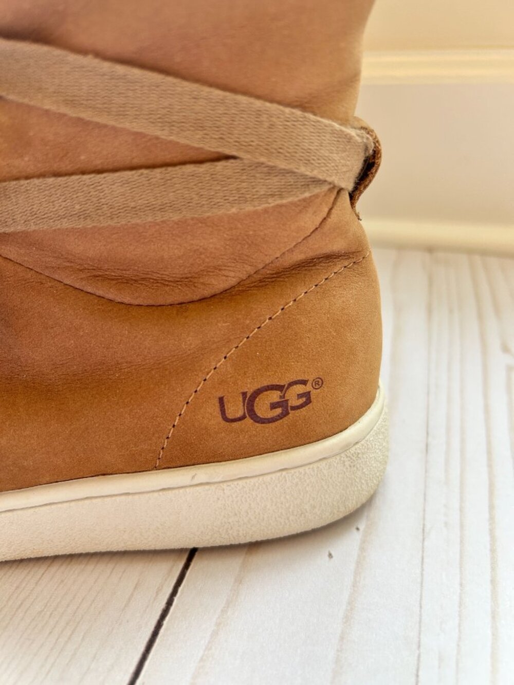 UGG Starlyn Shearling Fur Sneaker Boot in Chestnut Brown Size 7.5 - Picture 5 of 10